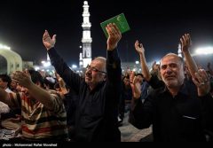 گلچینی از مداحیهای قدیمی ذاکران اهلبیت(ع) در حضور رهبر معظم انقلاب + فیلم گلچینی از مداحیهای قدیمی ذاکران اهلبیت(ع) در حضور رهبر معظم انقلاب + فیلم