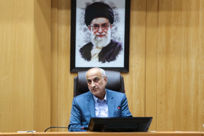 چالشهای نساجی و دخانیات روی میز صمت چالشهای نساجی و دخانیات روی میز صمت