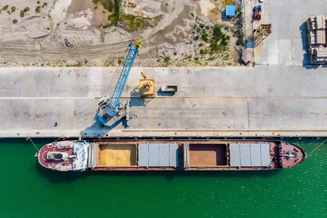 رونق بندری در مسیر صادرات رونق بندری در مسیر صادرات