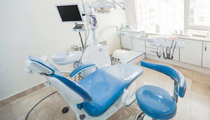 کشیده شدن دندان طمع دندانپزشک متخلف دررشت