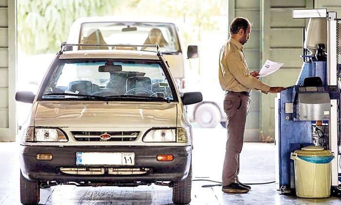 وسیله نقلیه فاقد گواهینامه معاینه فنی توقیف می‌شود