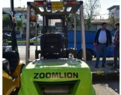 کشف ماشین آلات قاچاق ۱۸۰۰ میلیاردی در گیلان کشف ماشین آلات قاچاق ۱۸۰۰ میلیاردی در گیلان