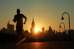 ورزش در این ساعت وزن را کاهش میدهد ورزش در این ساعت وزن را کاهش میدهد