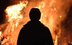 ممانعت پلیس از خودسوزی مرد ۴۵ ساله در رشت ممانعت پلیس از خودسوزی مرد ۴۵ ساله در رشت