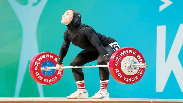 فاطمه کشاورز  هم پناهنده شد ؟ فاطمه کشاورز  هم پناهنده شد ؟