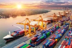 چراغ سبز به سرمایهگذاران گردشگری در مناطق آزاد با معافیتهای مالیاتی چراغ سبز به سرمایهگذاران گردشگری در مناطق آزاد با معافیتهای مالیاتی