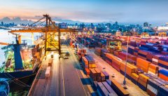 مناطق آزاد ایران؛ از پتانسیلهای بالقوه تا چالشهای عملیاتی مناطق آزاد ایران؛ از پتانسیلهای بالقوه تا چالشهای عملیاتی