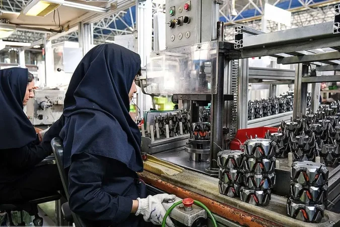 چرا راه‌اندازی کسب‌وکار در ایران مثل عبور از مین‌گذاری است؟